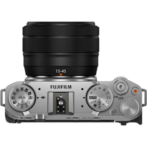 Camera FUJIFILM X-M5 Mirrorless com Lente XC 15-45mm f/3.5-5.6